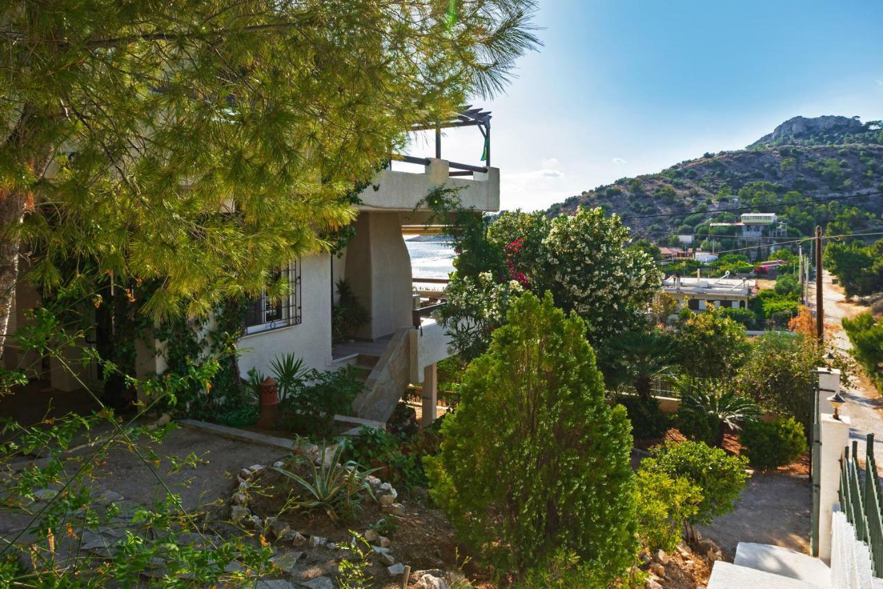 Saronic Seafront Villa Salamis Buitenkant foto